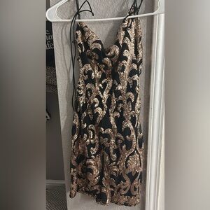 Windsor Strapless Black and Gold Dress worn once willing to negotiate price